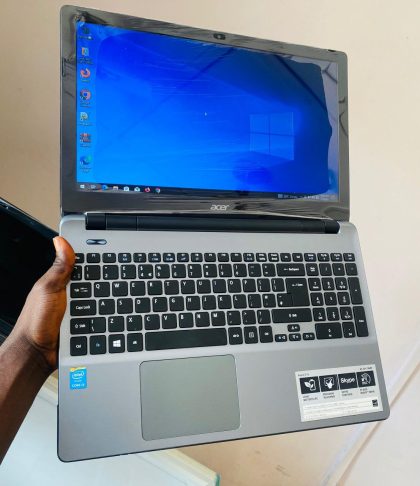 Acer Laptop 8 Gb ram 1 Terabyte Gb HDD